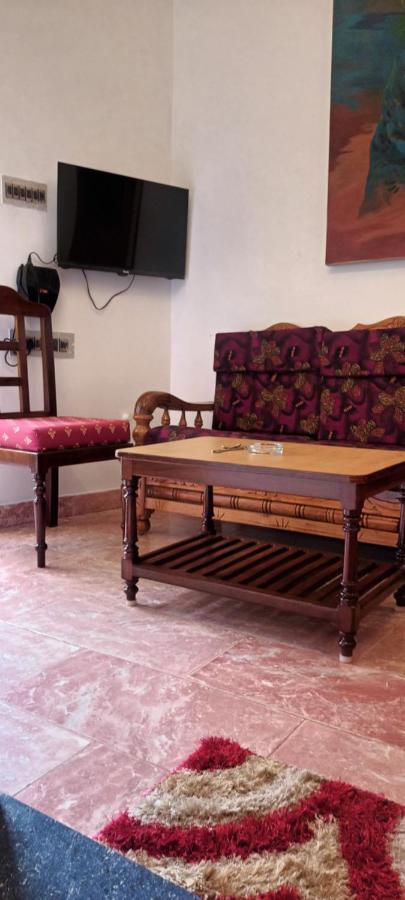 Villa Betty Beach Front Puducherry Buitenkant foto